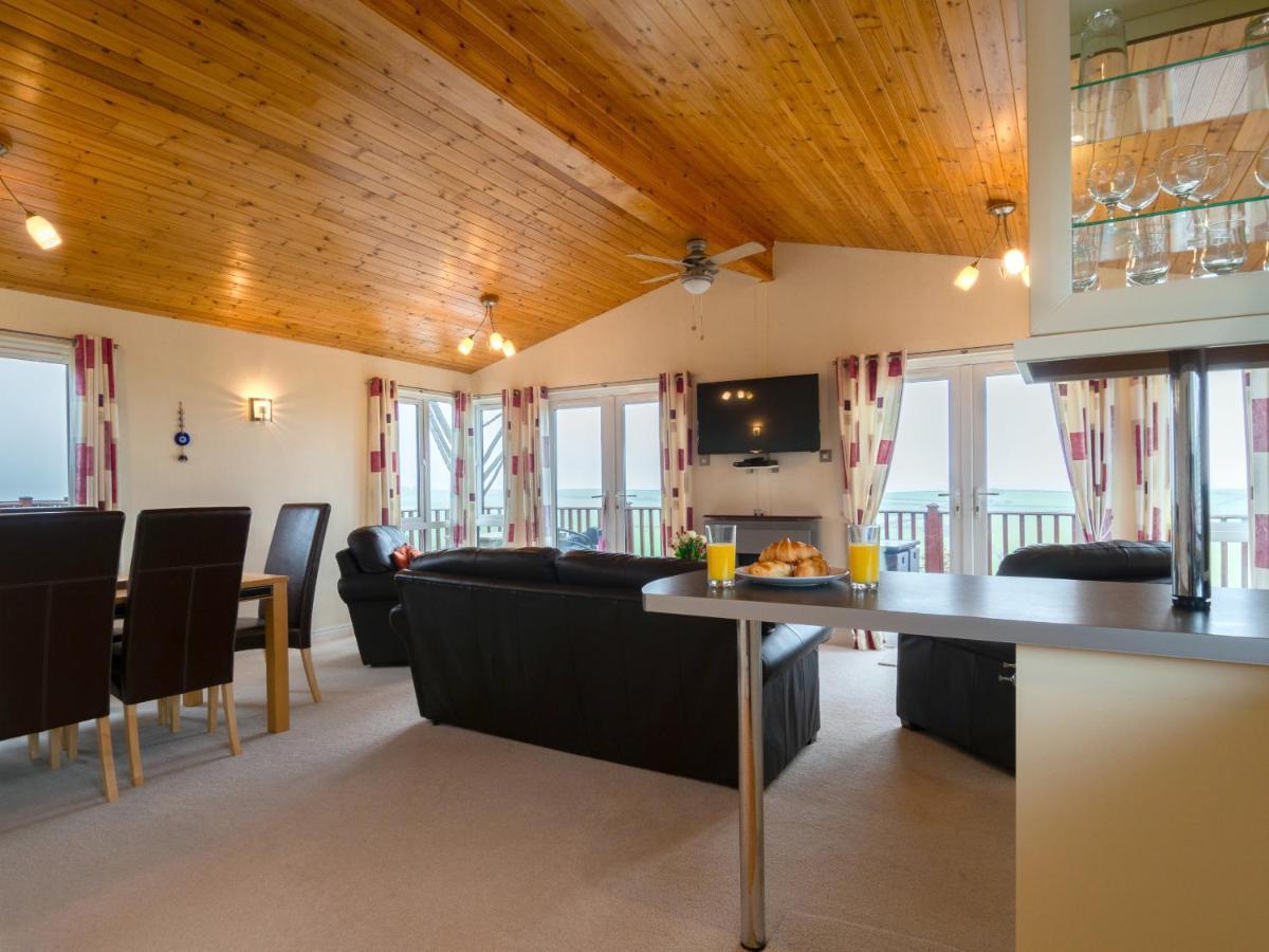 Finest Retreats - Whitsand Bay Lodge Torpoint Eksteriør bilde